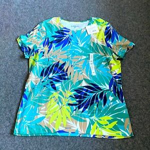 3/ $15 🌸 NWT! Palm leaves short sleeve tee, women 0X